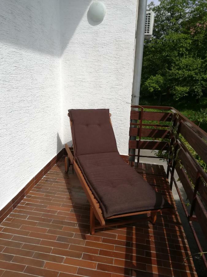 Apartments & Rooms 4 Rijeke Karlovac Exterior photo